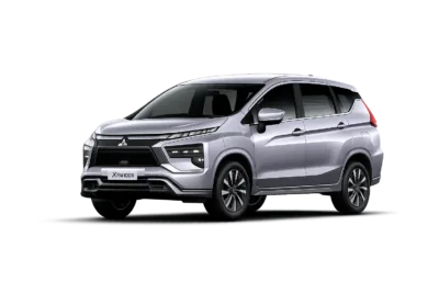 Mitsubishi Xpander putih untuk layanan sewa mobil Bogor dengan driver profesional dari Efrata Rent Car